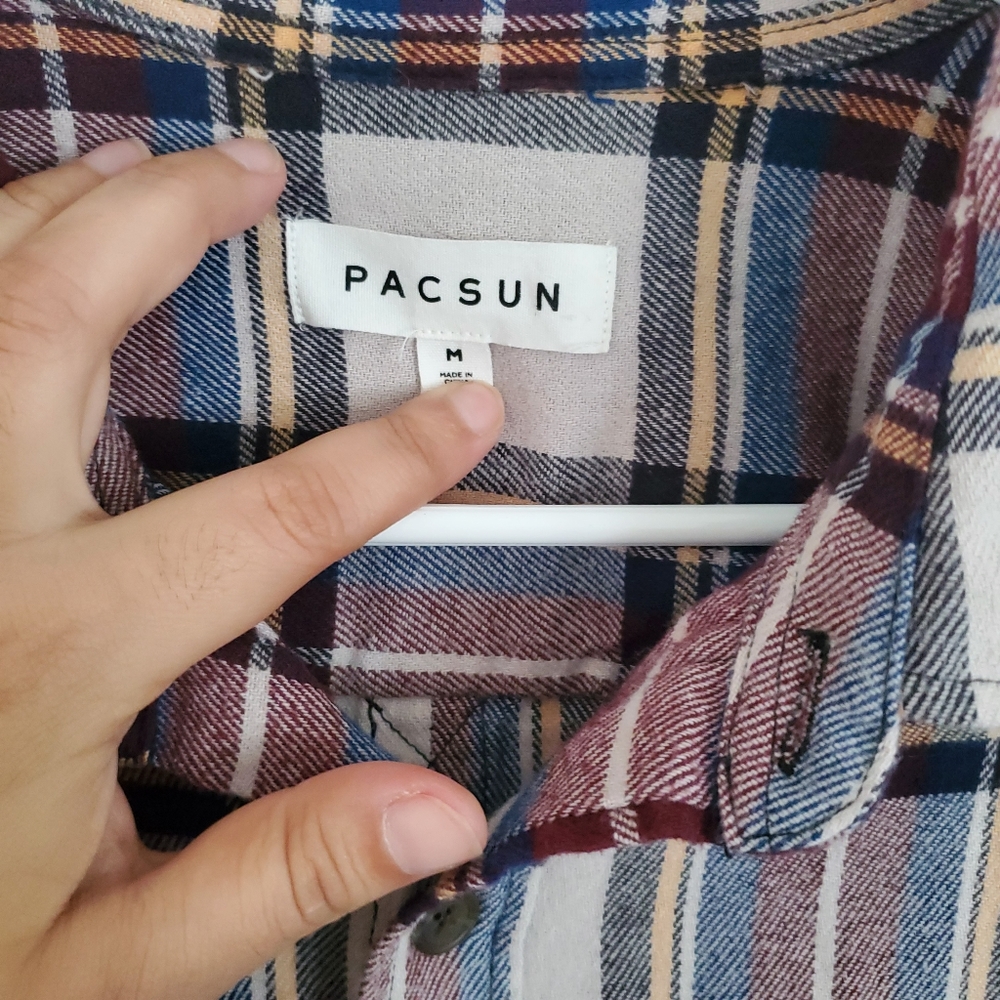 Flannel - Picture 2 of 5